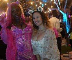 Miami escorts - Curly inedita doll (Miami) — Erotic massage table sessions