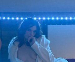 Augusta escorts - Augusta GA Escort — Long Legs Hourglass Shape