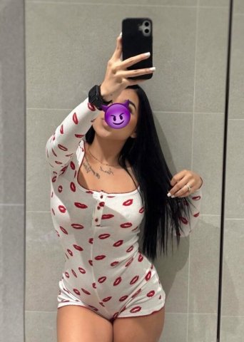 Linda y educada colombiana (23) — Denver Female Escort - 1
