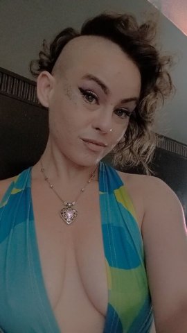Female Escort — Outcall Only (Transportation Provided) from Brooklyn Park / Linthicum Heights Area - 1