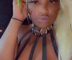 San Diego Female Escort — Discreet companionship - Image 3