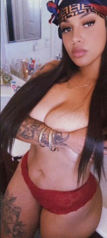 Palm Springs Female Escort — DATY/GREEK GFE, no bare - 1