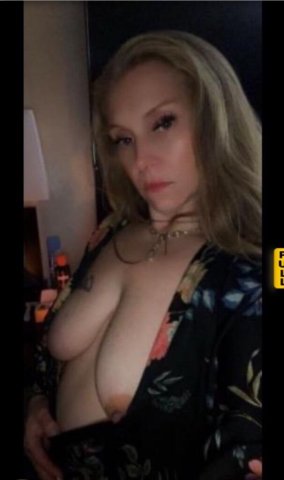Pensacola Female Escort — GFE, FT shows, sexting - 1
