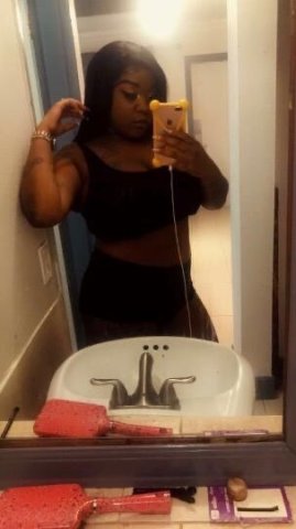 Davie Incall Specials — Discreet Female Escort (No black guys under 40) - 1