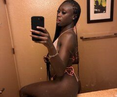 Houston Outcalls Only Female Escort — Mobile, Discreet & Drama Free - Image 3