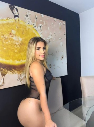  Layla in Buffalo — Online & Out-Call Escort (Out-Call Only) - 1
