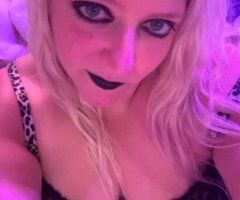 Voluptuous Vixen Gothic Librarian — Gothic Gangbang (350HH / 500HR) - Image 7