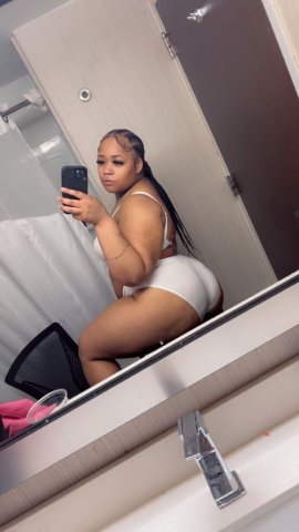 Memphis Female Escort — Throat Massage & QV - 1