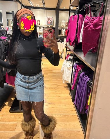 Naomi Godde$$ — Cincinnati Female Escort (Outcalls) | 35+ Gentlemen Only - 1