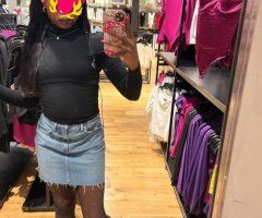 Cincinnati escorts - Naomi Godde$$ — Cincinnati Female Escort (Outcalls) | 35+ Gentlemen Only