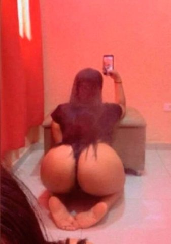 Ebony Goddess — Discreet Charlotte Female Escort (Mature Gentlemen Only) - 1