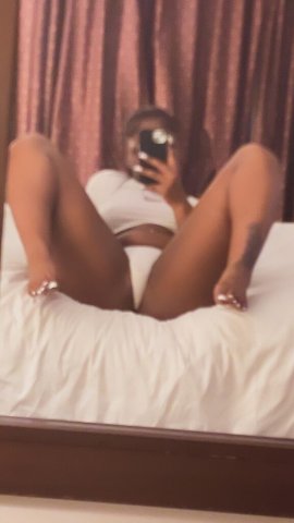 Bronx Female Escort — Wet & Slippery In-Calls Only (Protection) - 1