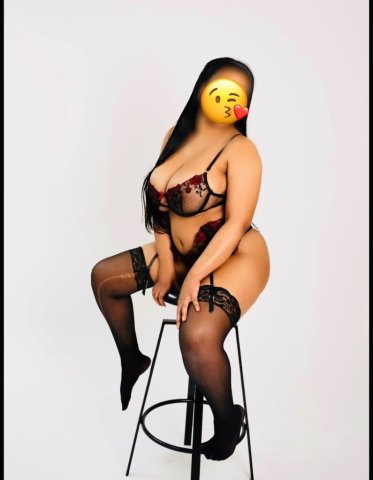 Huntsville AL Upscale Female Escort — Incalls/FT Shows, Content - 1