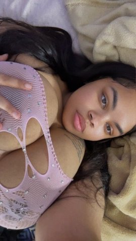Bronx Female Escort — Facetime/Google Meet Verification - 1