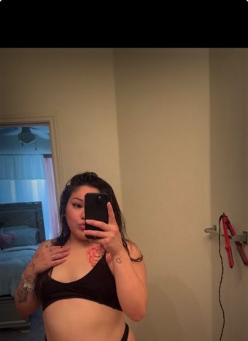 Philadelphia Female Escort — In-call with new girls (31) - 1