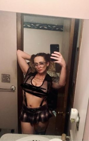 Busty Blonde Escort — Content Pics, Videos & Custom Video Chats in Cleveland - 1