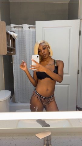 Birmingham Slim Baddie Female Escort — Outcalls, Incalls & 2 Girl - 1