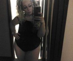 St. Louis Weekday Fun with a Curvy Blonde for Deep Tissue Massage - Image 4
