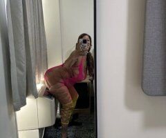 Manhattan escorts - Manhattan Female Escort — Wet Tight Pussy Sessions