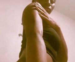 New Orleans escorts -  Chocolate Queen  Female Escort in New Orleans (Louisiana) — head doctor, facetime & shower shows