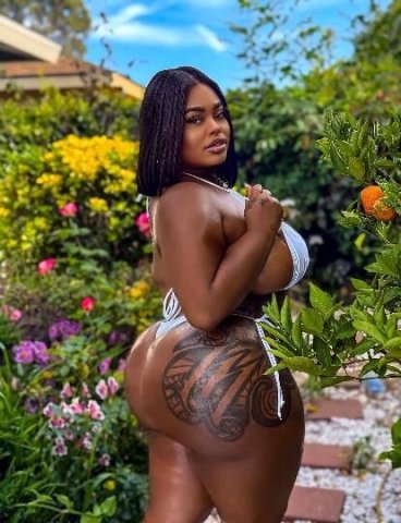 New Jersey Female Escort — Outcall to nearby towns, private discreet sessions - 1