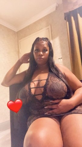  Amber — 6ft All Natural Amazon Goddess, Deep Throat Specialist (Springfield) - 1