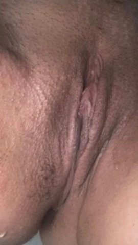 Chicago IL Independent Female Escort — Outcall & Cardate Only - 1
