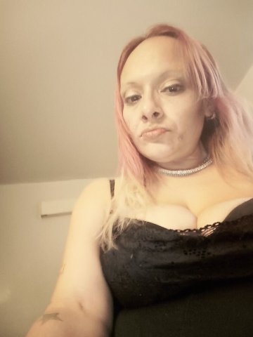Southside San Antonio Escort — Curvy 42F (No Anal/No AA) - 1