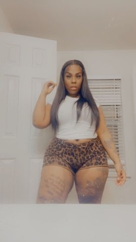 Austin Female Escort for Dates & Eye Candy on Your Arm - 1