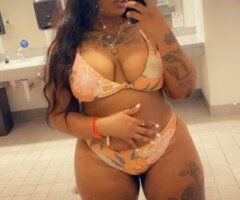 Austin Female Escort for Dates & Eye Candy on Your Arm - Image 3