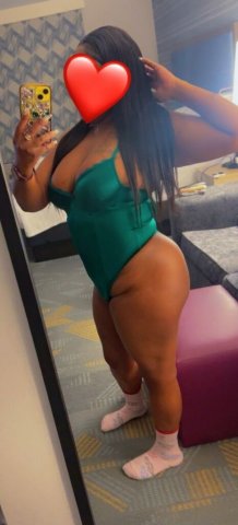 Boston MA Party Girl Female Escort — Discreet Sexy Bubbly - 1