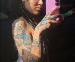 Yaya — Light-Skin, Green-Eyed, Slim Petite Escort (Incall/Outcall/Car Dates) - Image 2
