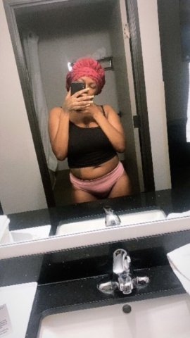 Lake Charles Outcall Female Escort — Head & Pussy Services - 1
