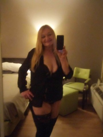 Salt Lake City Mature Gentlemen — Blonde BBW Incall w/ Happy Ending - 1