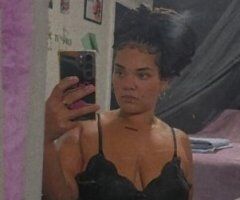 Caramel back—28, female escort (Dayton) incall only - Image 3