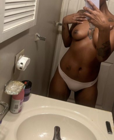 North Jersey Very Discreet Female Escort — Facetime + Fetish Friendly - 1