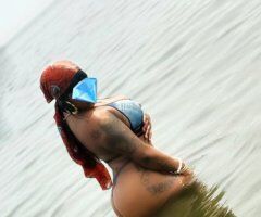 Queens escorts - Queens Filipino Escort — Luxury apartment, massage & exotic performances