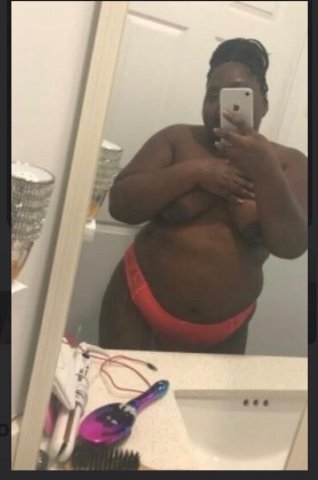 Princess Anne Incalls by Appointment — Big Beautiful 5'0 Dark Skinned Woman - 1