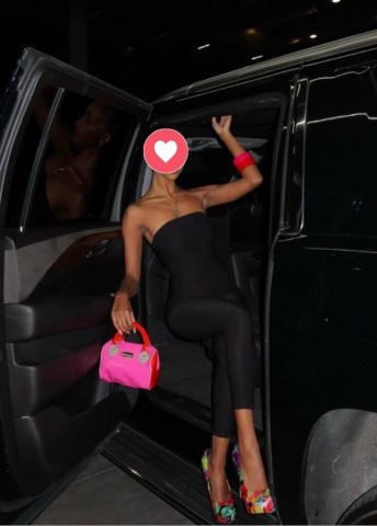 Las Vegas Petite Slim Mixed Ebony Female Escort - 1