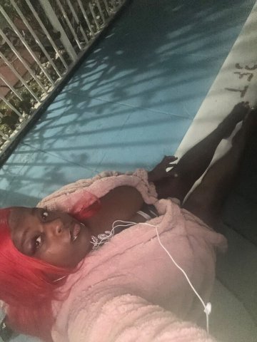 Red Velvet here for the night — West Palm Beach - 1