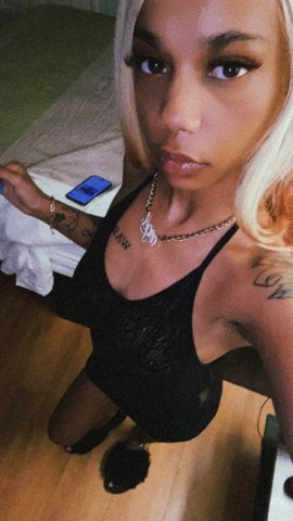 New in Town Fun-Sized Female Escort (Petite & Flirty) — Lake Charles, LA - 1