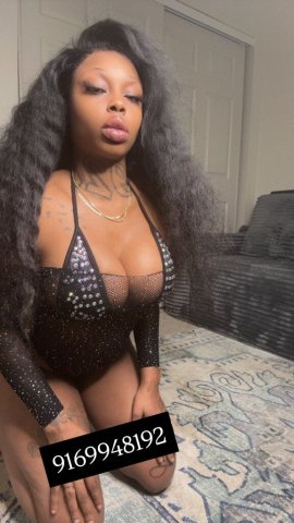 Sacramento CA Candy Girl — Super Clean, Bald Kitty, Outcall Appointments - 1