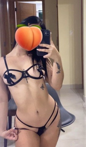 Nasley — Bloomington In-call Female Escort (No Deposit) - 1