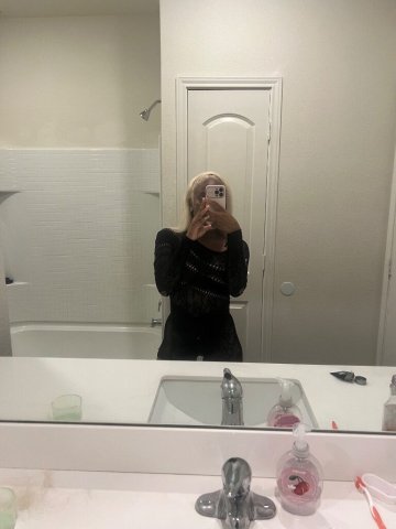 Honey — Incall & Outcall “2 Girl Special” (Fort Worth) — Fetish-Friendly Massage - 1