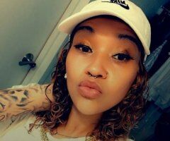 Dallas escorts - Dallas Honey Glow Goddess — GFE Greek, throat goat
