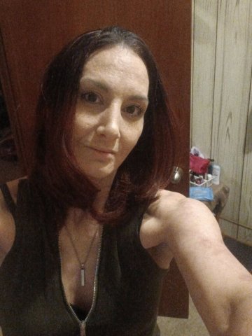 Buffalo Female Escort (Italian-Persian) — discreet incall & outcall - 1