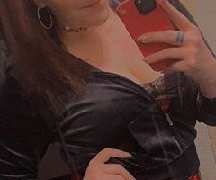 Detroit escorts - Detroit Female Escort — Tuesday Special, 9pm–5am (IQV-100)