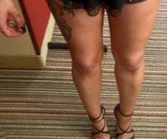 Orange County escorts - OC MILF Female Escort — Full Service Hotel Visits