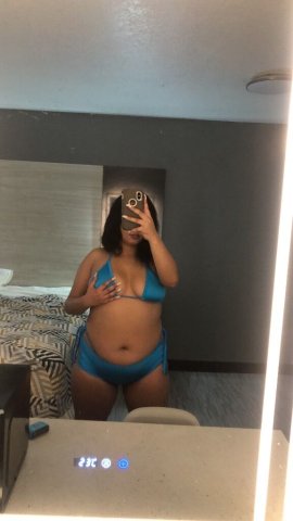 Portuguese Mixed Mami Incall in Portland (Nuru, Domme/Fetish Options) - 1