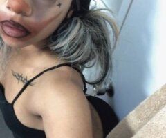 Harlem Area Female Dom — Bubbles (Kinks, pegging, feet play) - Image 5